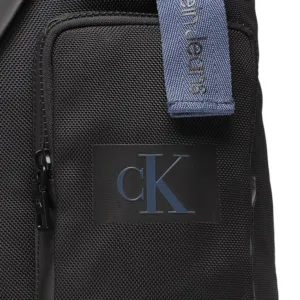 Plecak Calvin Klein Jeans - Park Culture Traingle Sling K50K510223 BDS
